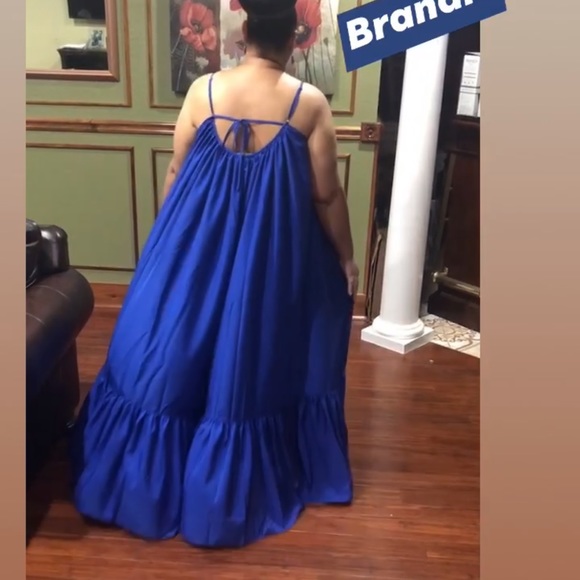 Princess. Oversize Maxi Dress - Picture 4 of 4